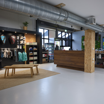 Padel 54 Square Image 6